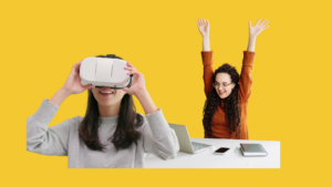 Keltaisen taustan edessä kaksi iloista henkilöä, toinen pitää käsiään ylhäällä, toisella on VR-lasit päässään.